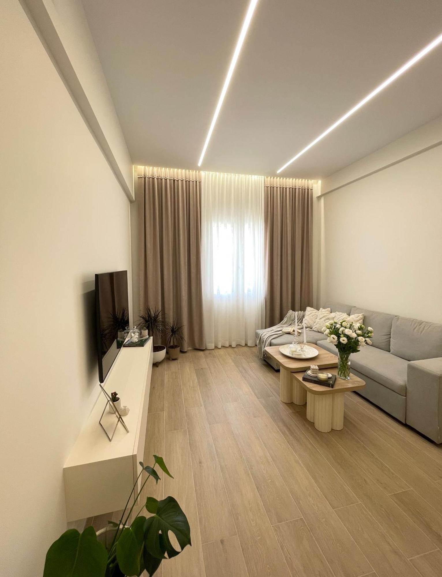 Aurora Apartment , In The Heart Of Aten Exteriör bild